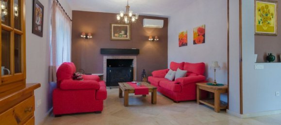 Villa de 4 dormitorios en Estepona, Spain No. 72219 4