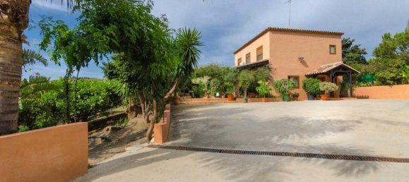 Villa de 4 dormitorios en Estepona, Spain No. 72219 11