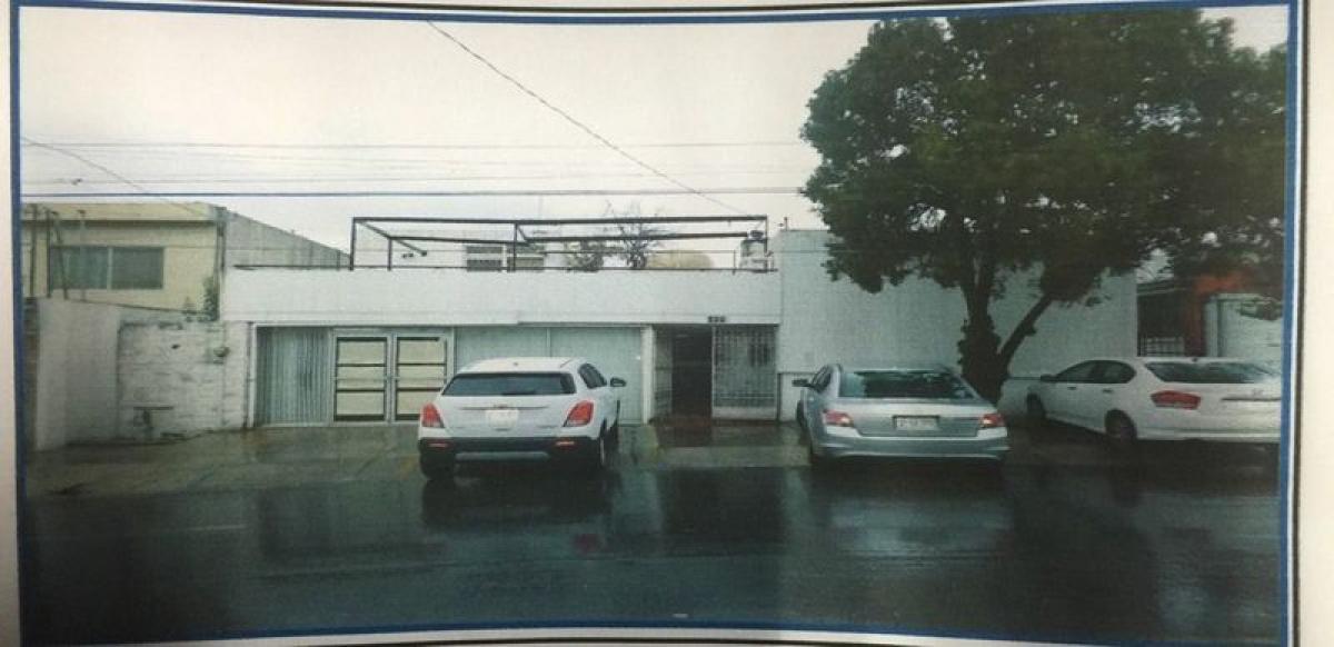 Casa T4 em Nuevo Leon, Mexico N.º 182770