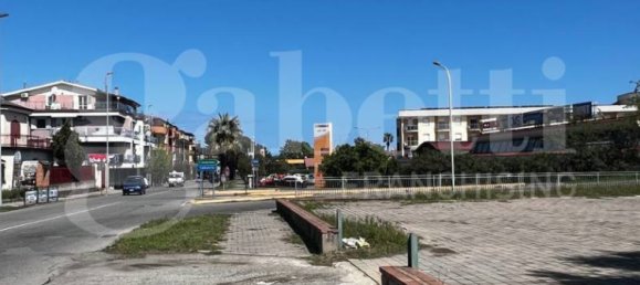 Квартира с 3 комнатами в Корильяно Калабро, Италия № 263638 17