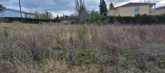 436m² Land in Angouleme, France No. 98622 9