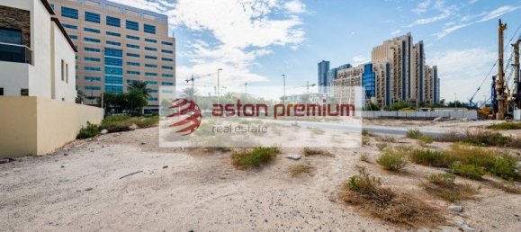 517.5m² Land in Jumeirah Village Circle, UAE No. 53680 13