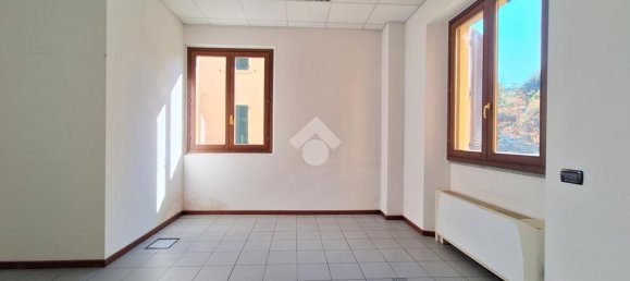 168m² Commercial property in Como, Italy No. 333723 15