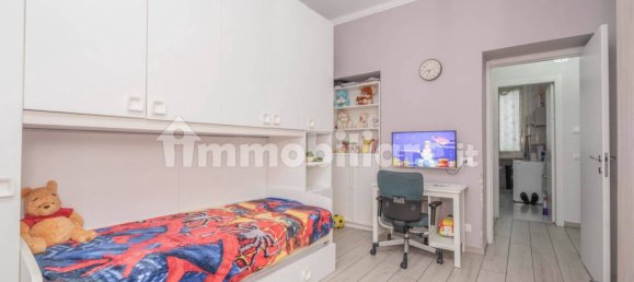 2 bedrooms Apartment in Turin, Italy No. 365133 17