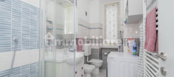 2 bedrooms Apartment in Turin, Italy No. 365133 20