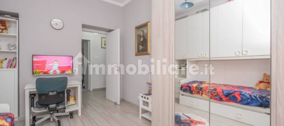 2 bedrooms Apartment in Turin, Italy No. 365133 18