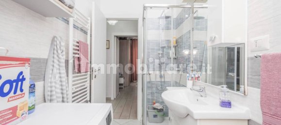 2 bedrooms Apartment in Turin, Italy No. 365133 22