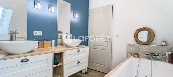 3 bedrooms House in Menars, France No. 156836 25