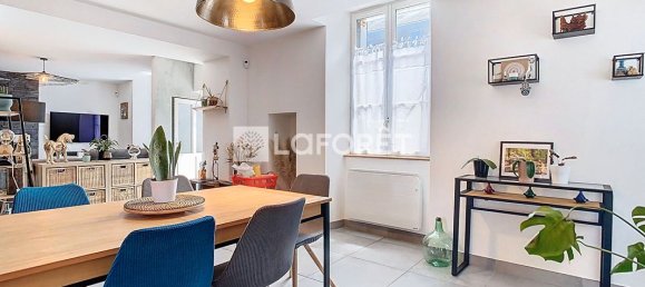 3 bedrooms House in Menars, France No. 156836 16