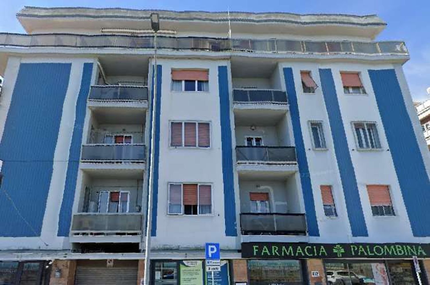 6 bedrooms Apartment in Falconara Marittima, Italy No. 331707