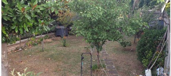 Квартира с 4 комнатами в Рим, Италия № 194530 10