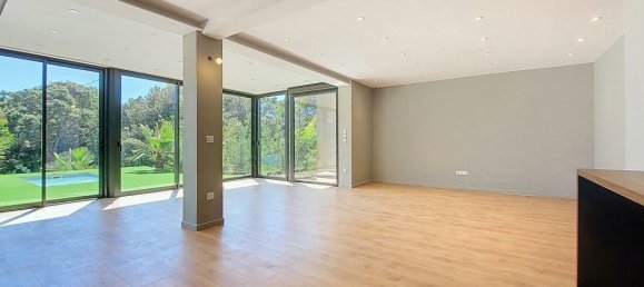 4 bedrooms Villa in Biot, France No. 285936 7