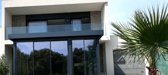 4 bedrooms Villa in Biot, France No. 285936 3