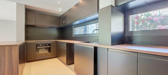 4 bedrooms Villa in Biot, France No. 285936 6