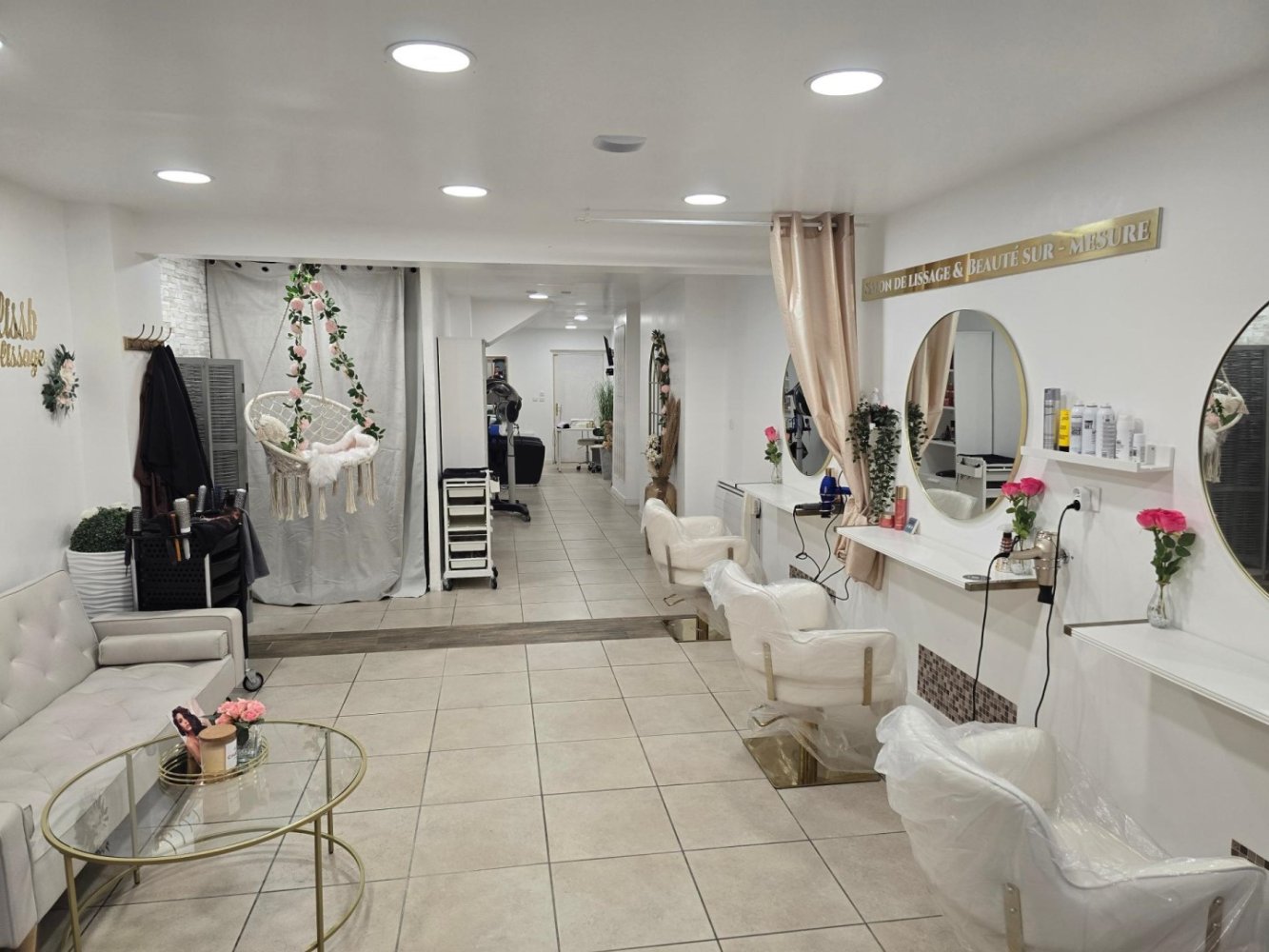 3-Zimmer Gewerbliche Immobilie in Tourcoing, France, Nr. 211149