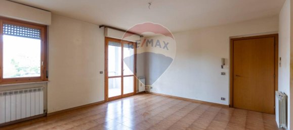 7غرفة شقة في Chiaravalle, Italy رقم 2057 2