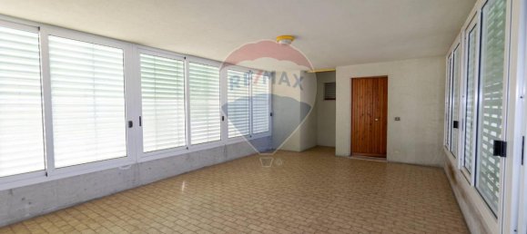 7غرفة شقة في Chiaravalle, Italy رقم 2057 5