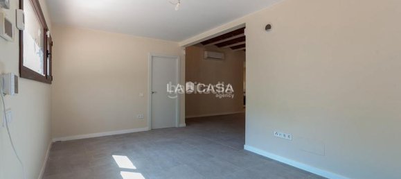 3 Schlafzimmer Haus in Castelldefels, Spain, Nr. 187597 2