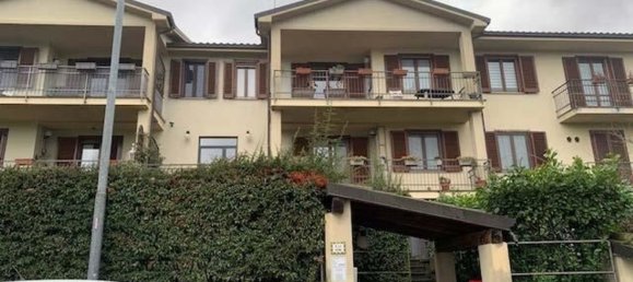 2 rooms Apartment in Godiasco Salice Terme, Italy No. 180428 3