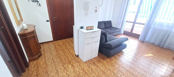 2 chambres Appartement à Dalmine, Italy No. 272446 6