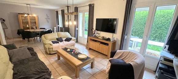 3 bedrooms House in Trie-Chateau, France No. 161448 12