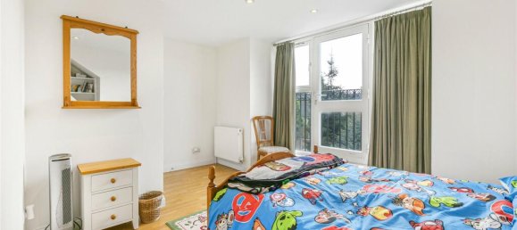 5 bedrooms House in Cockfosters, United Kingdom No. 6636 19