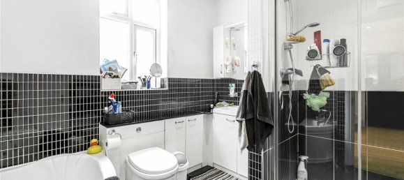 5 bedrooms House in Cockfosters, United Kingdom No. 6636 16