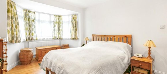 5 bedrooms House in Cockfosters, United Kingdom No. 6636 15