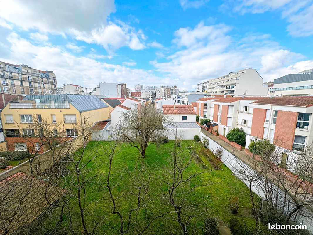 Apartamento de 1 dormitorio en Seine-Saint-Denis, France No. 187955