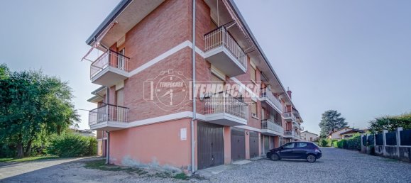 Квартира с 3 комнатами в Кастеллетто сопра Тичино, Италия № 291085 18