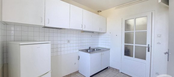 1 bedroom Apartment in Chartres, France No. 69753 6