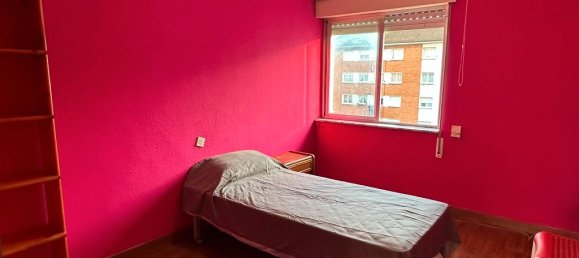 3 bedrooms Apartment in Gijon, Spain No. 140857 9