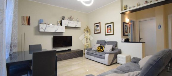 2 bedrooms Apartment in Brugherio, Italy No. 194579 10