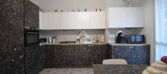 2 bedrooms Apartment in Brugherio, Italy No. 194579 16