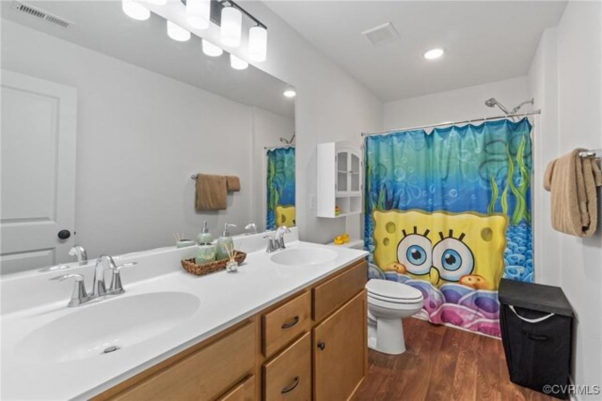 5 bedrooms House in Moseley, USA No. 412384