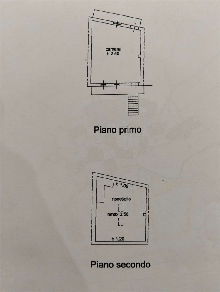 230m² Building in Fenis, Italy No. 384387