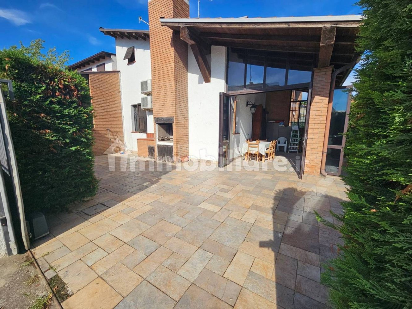 2 bedrooms House in Comacchio, Italy No. 279273