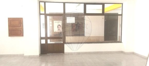 Gewerbliche Immobilie in Monte Gordo, Portugal 115m², Nr. 65706 6