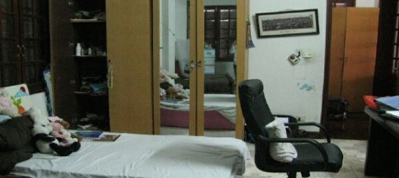 Villa de 3 dormitorios en Ba Dinh, Vietnam No. 7196 5