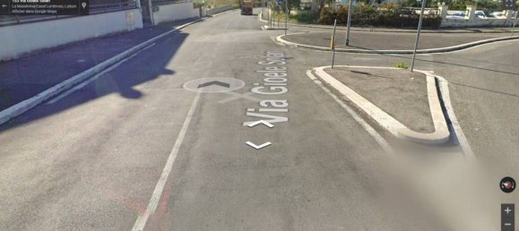 3-salle Appartement à Rome, Italy No. 194797 6