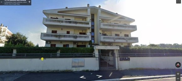 3-salle Appartement à Rome, Italy No. 194797 2