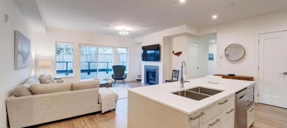 2 bedrooms Condo in British Columbia, Canada No. 1336 9