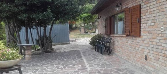 6-Zimmer Haus in Urbino, Italy, Nr. 157301 4