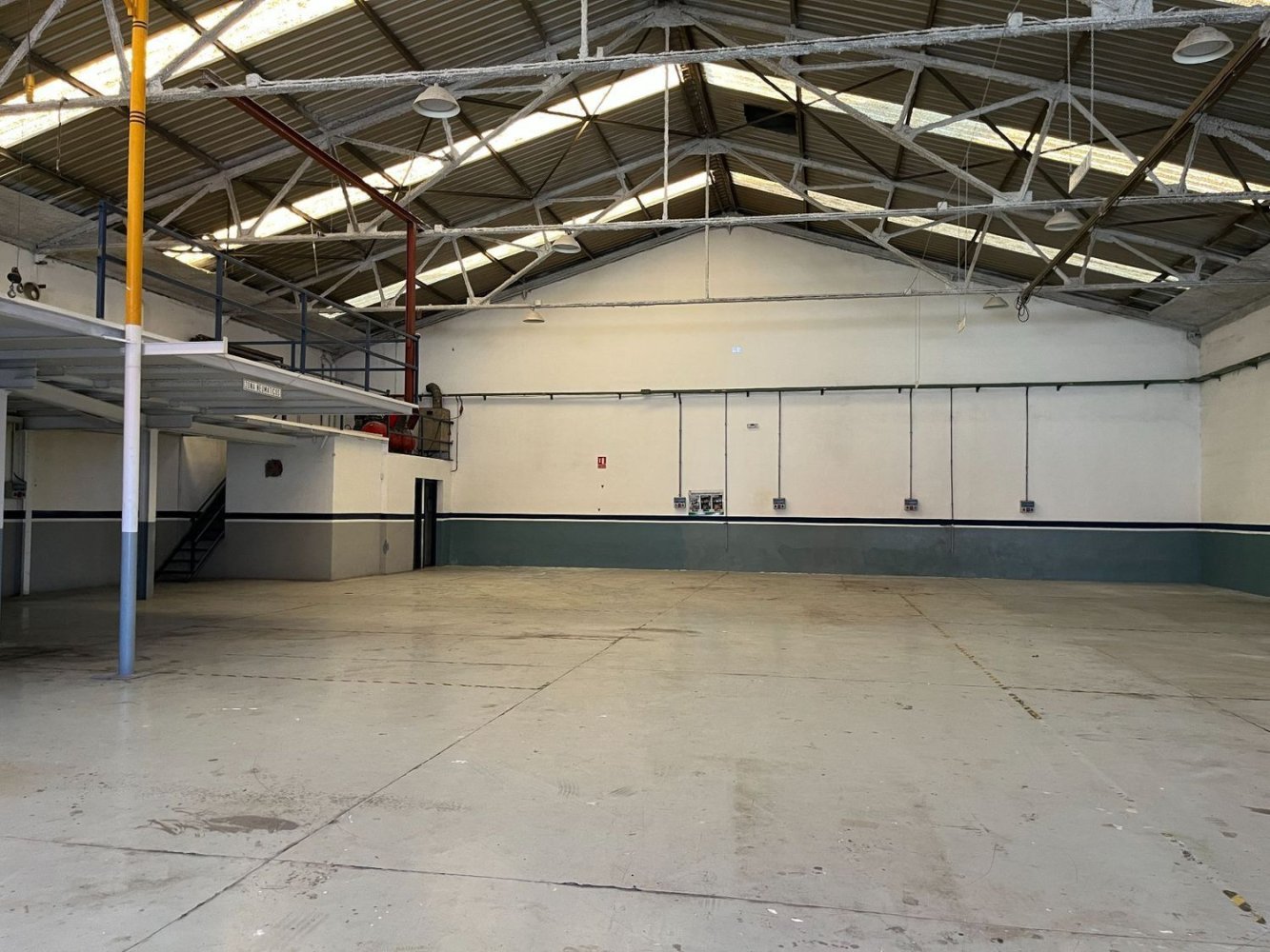 Lagerhaus in Ontinyent, Spain 500m², Nr. 228827