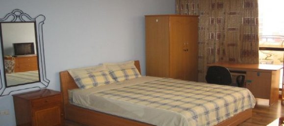 Studio in Hoan Kiem, Vietnam No. 6865 3