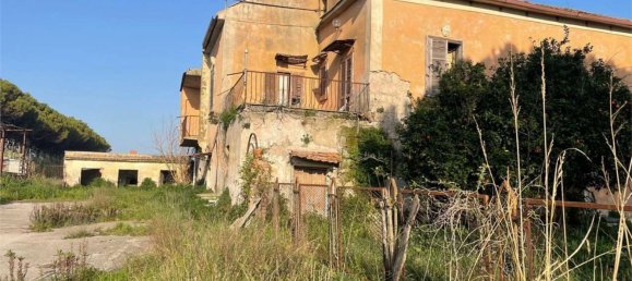 Дом с 18 спальнями в Мондрагоне, Италия № 377919 8