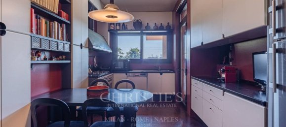 4 Schlafzimmer Villa in Peschiera Borromeo, Italy, Nr. 2548 27