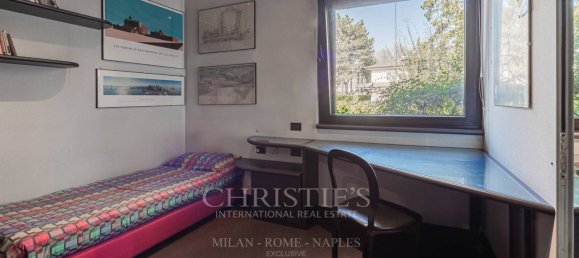 4 Schlafzimmer Villa in Peschiera Borromeo, Italy, Nr. 2548 13