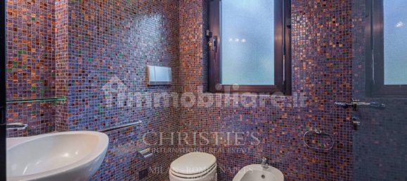 4 Schlafzimmer Villa in Peschiera Borromeo, Italy, Nr. 2548 16