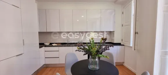 2 bedrooms Apartment in Lisbon, Portugal No. 182836 6